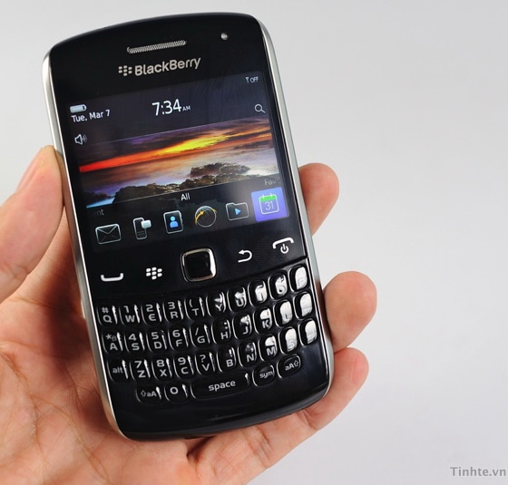 BlackBerry Curve Apollo 9370