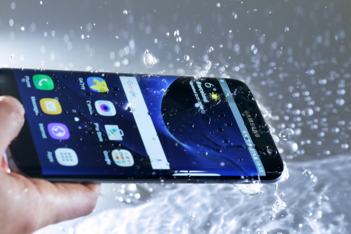 Galaxy-S7-resistente-agua