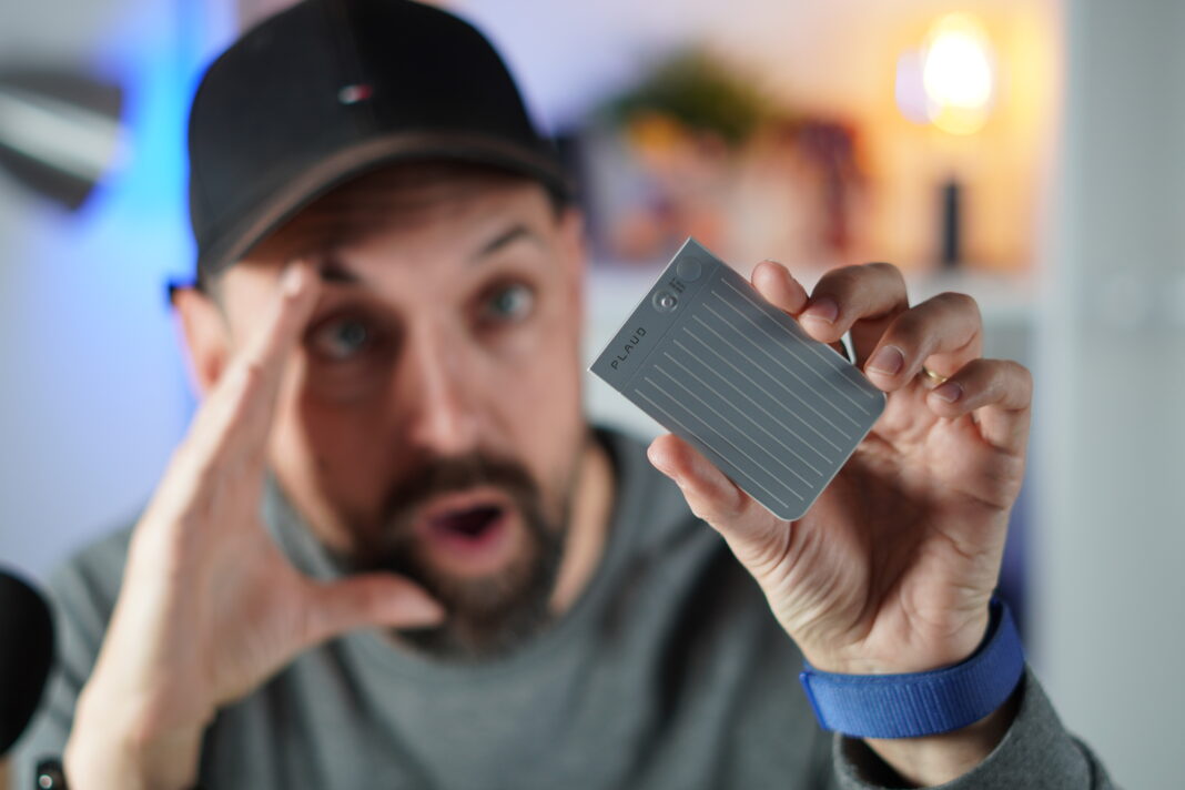 PLAUD NOTE Review: La Mejor Grabadora de Voz con IA en 2025