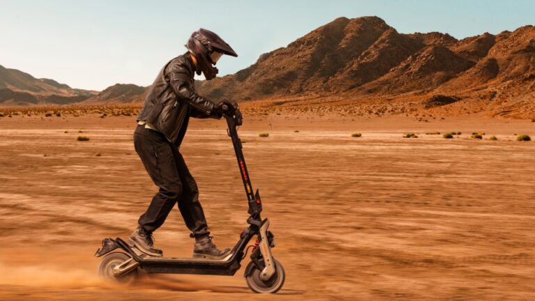 Segway lanza en España su nueva generación de patinetes eléctricos tras su presentación en el CES 2025