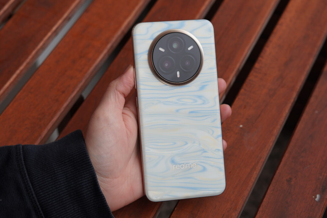 realme 14 Pro Series y su innovador concepto de lentes intercambiables en el MWC 2025